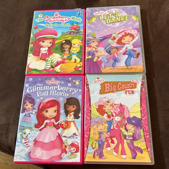 Strawberry Shortcake DVD collection - Picture 1 of 3